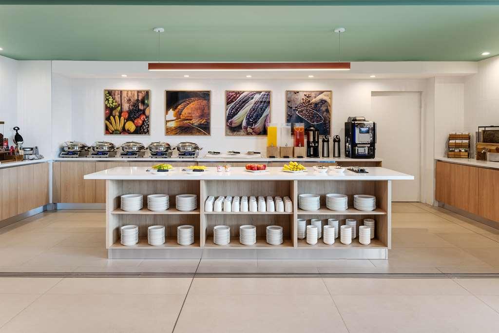 Hampton By Hilton Guanacaste Airport Otel Liberia Restoran fotoğraf
