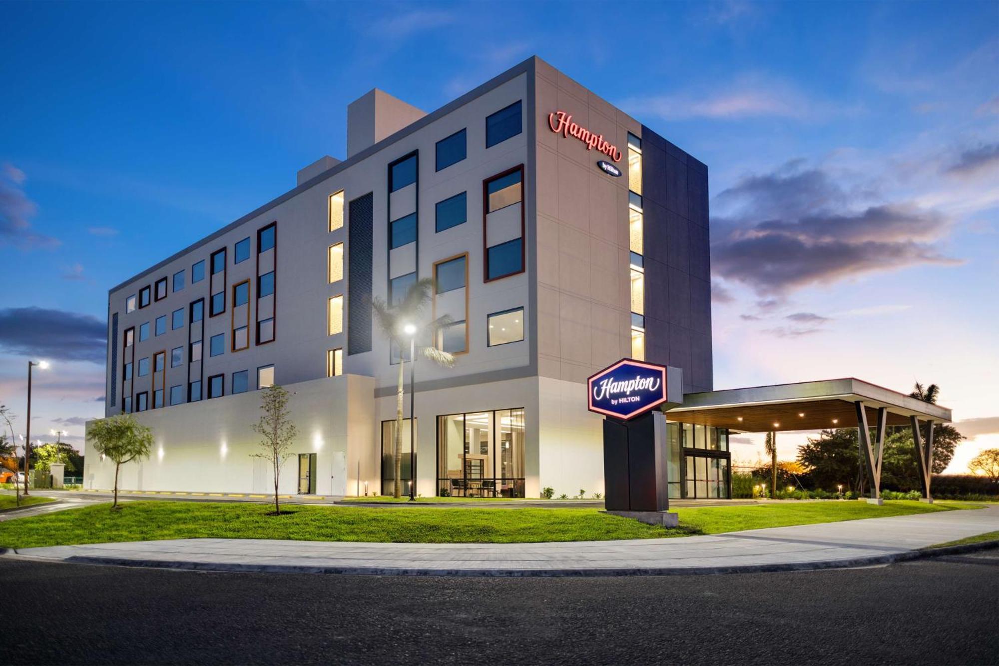 Hampton By Hilton Guanacaste Airport Otel Liberia Dış mekan fotoğraf